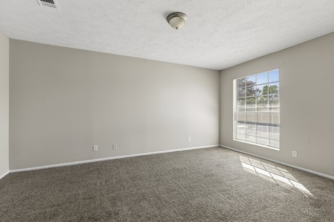 Photo - Grey Parc of Macon