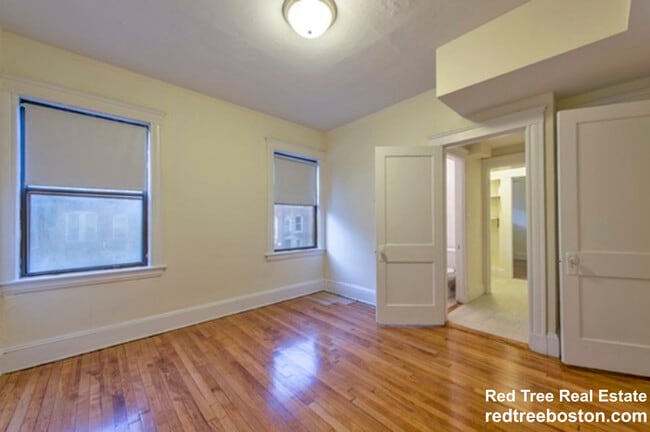 Photo - 24 Hamilton Rd Unit 1