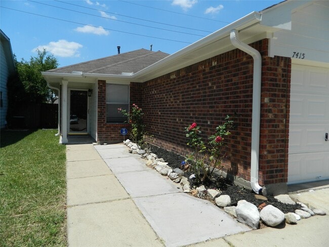 Photo - 7415 River Pines Dr