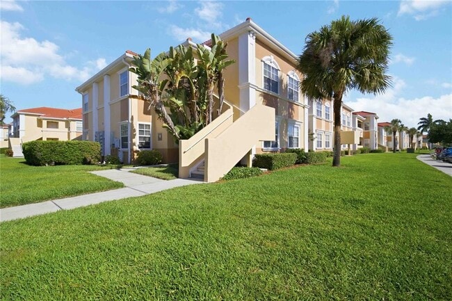 Building Photo - 1015 Villagio Cir Unit 201