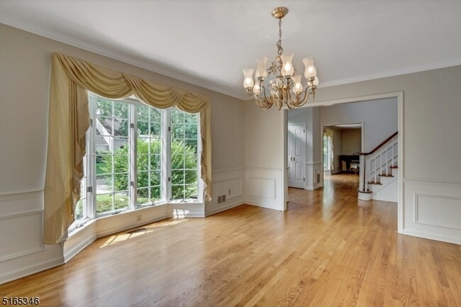 Photo - 34 Woodmere Dr