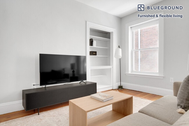 Photo - 116 Winthrop Rd Unidad FL1-ID537