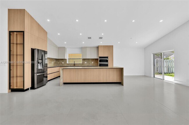 Photo - 4967 SW 32nd Way