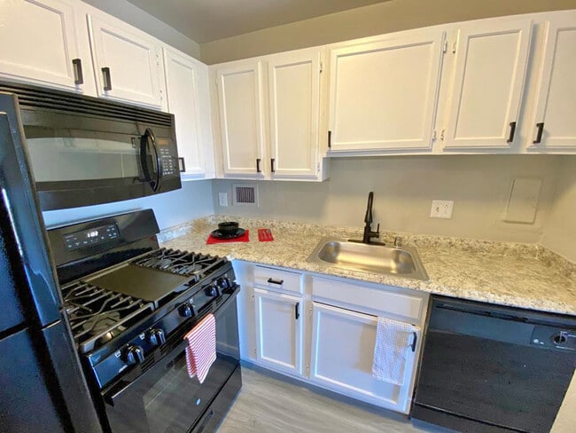 Photo - Walker House