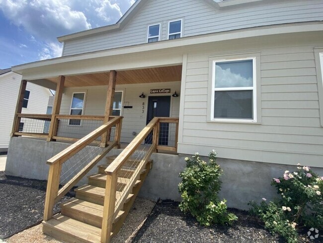 Building Photo - 833 S One Mile Rd Rental