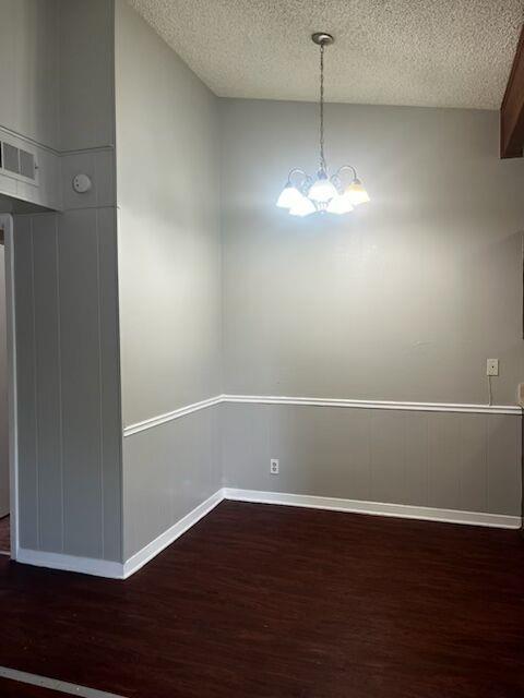 Photo - 620 W 51st St Unidad 201