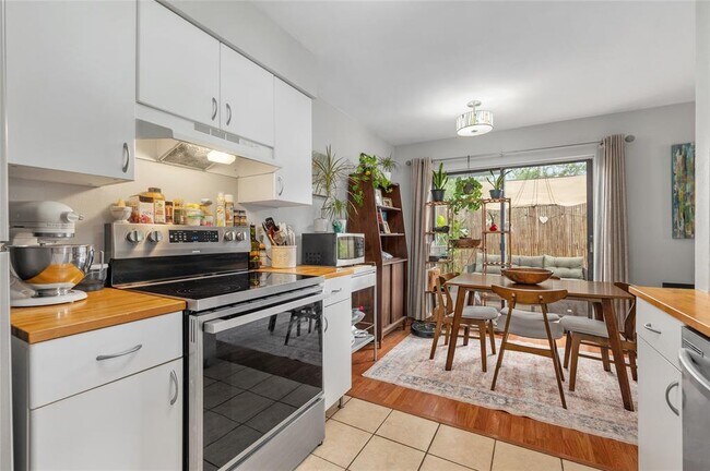 Photo - 5616 Emerald Forest Dr Unit 111