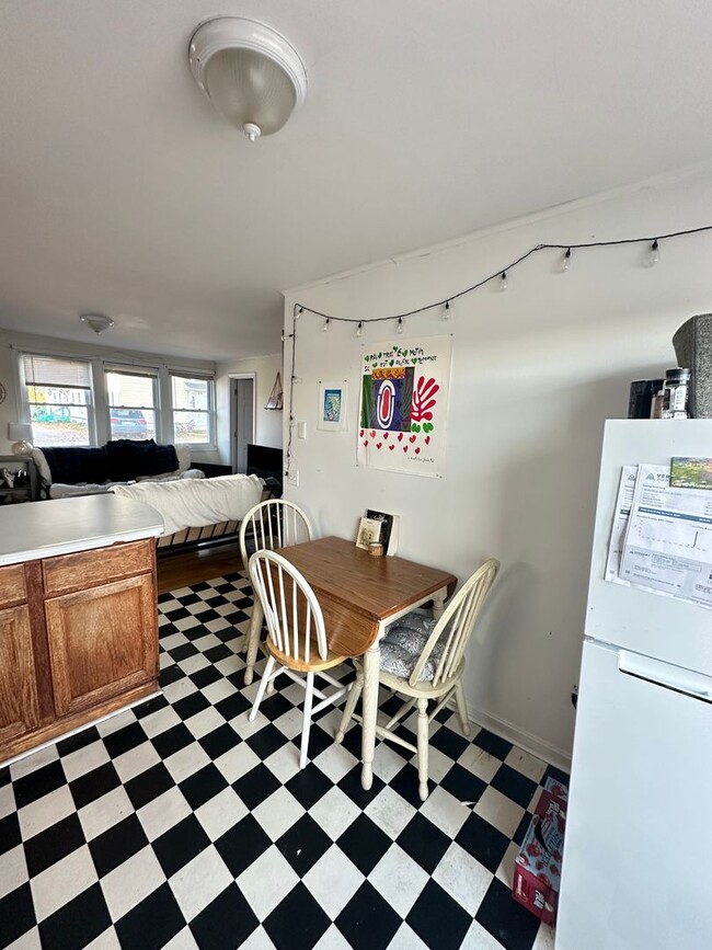 Photo - 19-21 Penobscot Street, Orono ME Unit 19