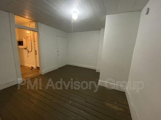 Photo - 524 Market St