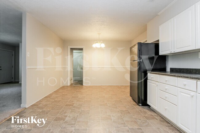 6256 Raleigh Dr