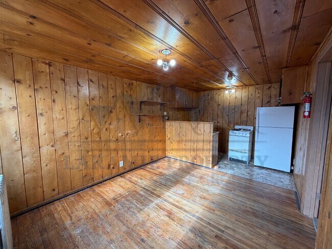 Photo - 407 1/2 S 5th St Unit B