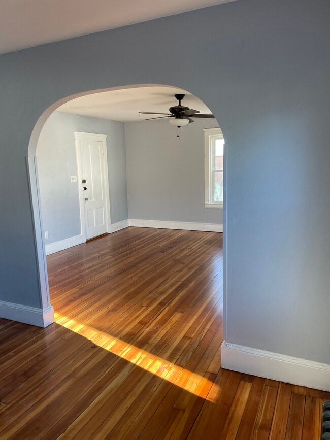 Living rm, front entrance door - 232 Lowden St Unit 3