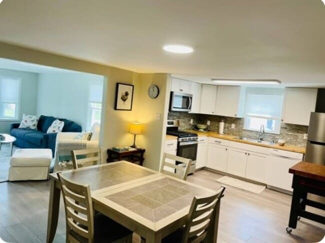 Photo - 1016 Ottawa Dr