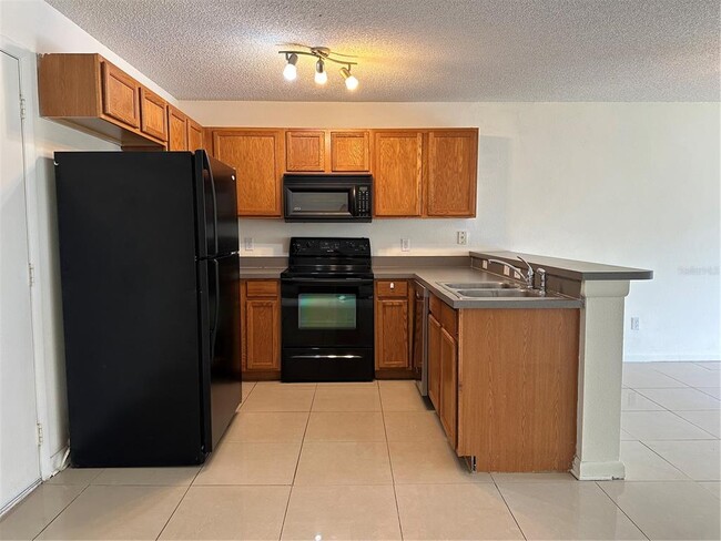 Photo - 12640 Somerset Oaks St