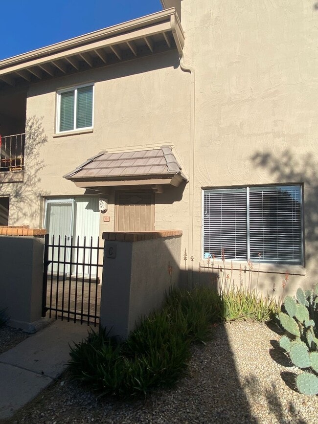 Photo - 2 Bedroom 1.5 Bath Townhouse in Fountain Hills