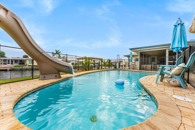 Photo - 1710 Vega Ave