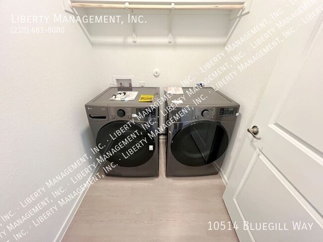 Photo - 10514 Bluegill Wy