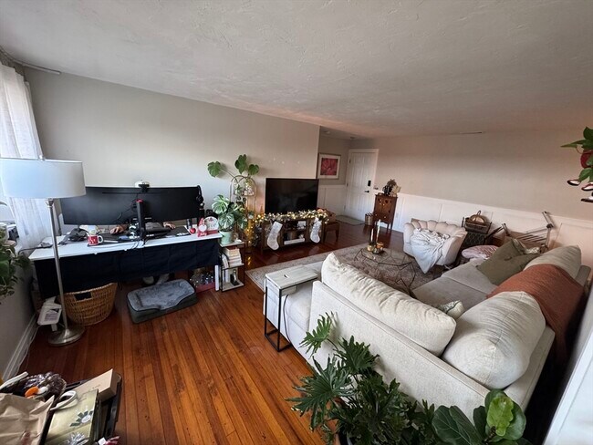 Photo - 21 Middlesex Ave Unit 303