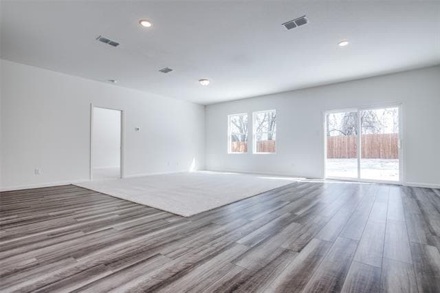 Photo - 2621 Silver Leaf Ln