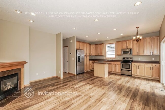 Photo - 15842 Cobblestone Lake Pkwy