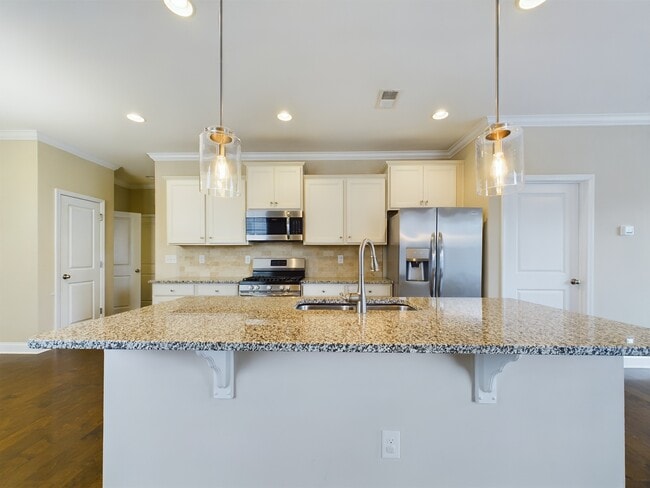 Photo - 5055 Gribble Ln