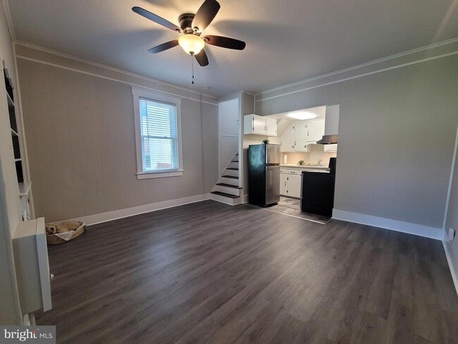 Photo - 537 N Loudoun St