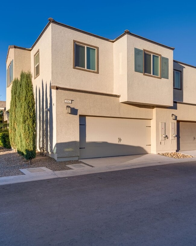Photo - Modern Two-Story Townhome with Stylish Upg...