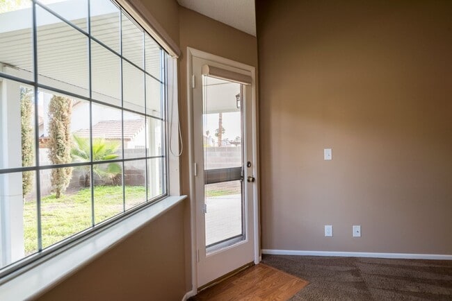 Photo - 2-Bedroom, 2-Bath House - Las Vegas, NV