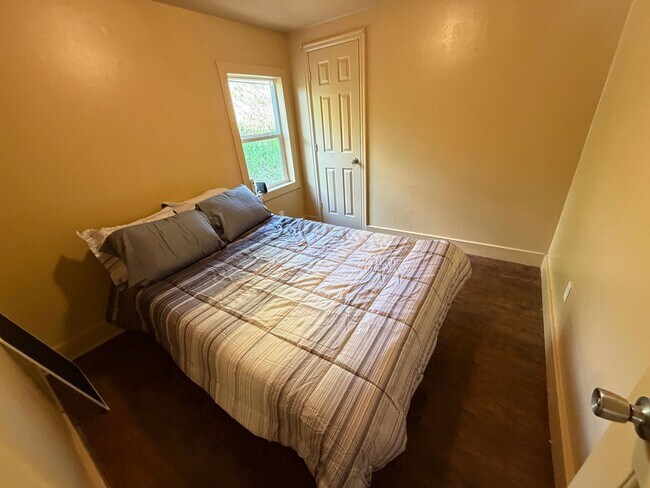 Photo - 1257 N 26th St Unit #1