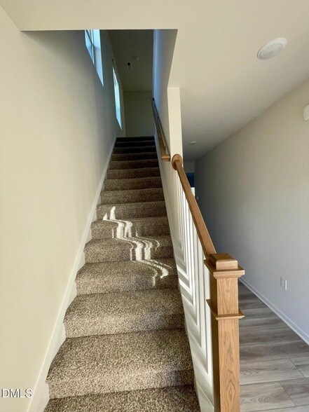 129 Rushmore Ave
