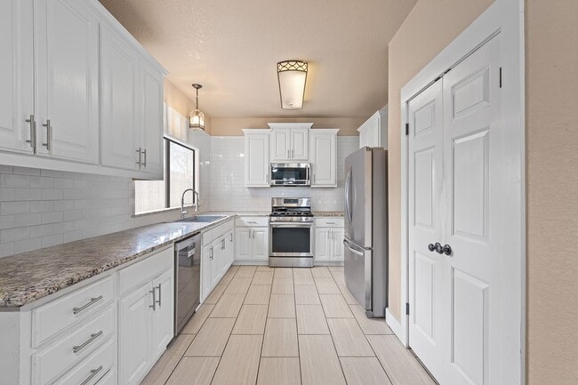 Photo - 312 Lytle St