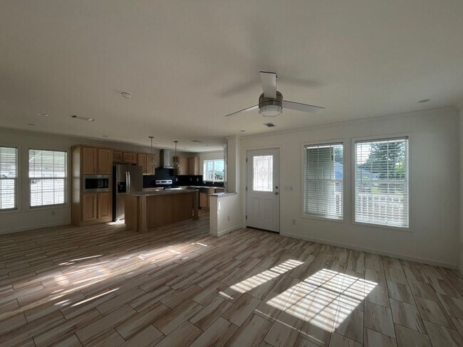 118 Leopard Ln