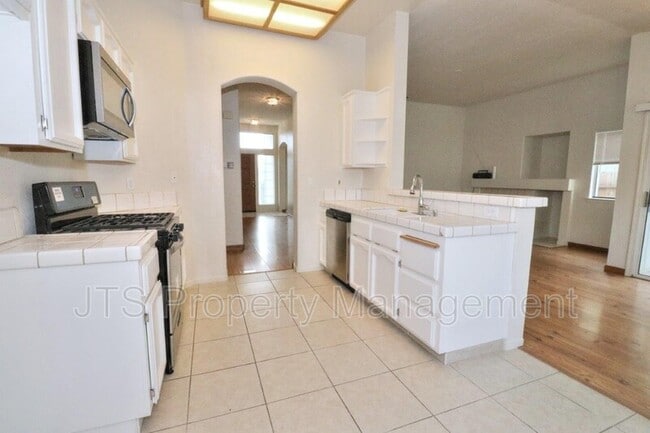 Photo - 3549 Pine Hollow Way