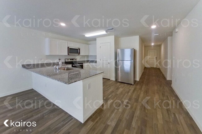 Photo - 3024 NE 1st Ave