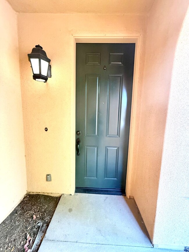 Photo - Spacious 3 bedroom Condo  in Portola Sprin...