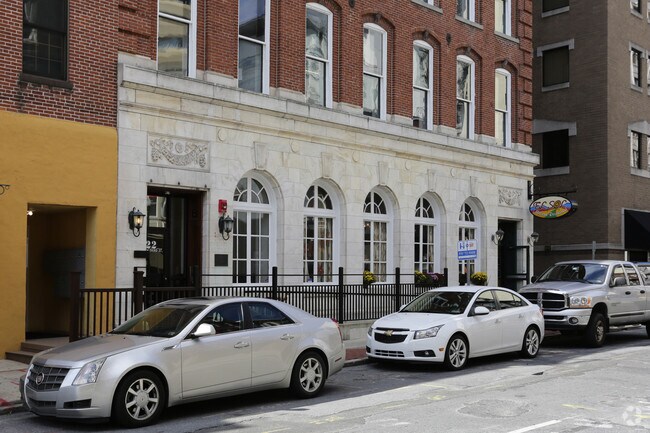 Un viaje en elevador hasta El Sol - HBG Realty MenakerFatt