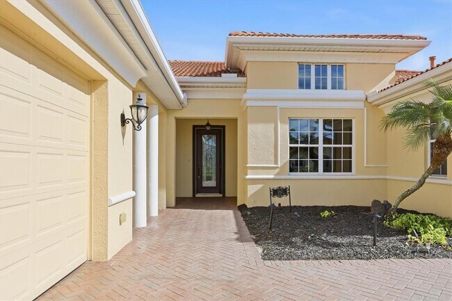 Photo - 262 Montelluna Dr