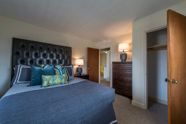 Mass Ave 333-Allen Street Apartments