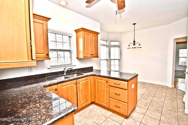 Photo - 106 Bethpage Terrace