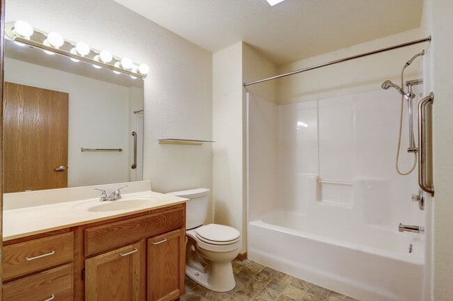 Silver Creek Village 55+ Senior Apartments