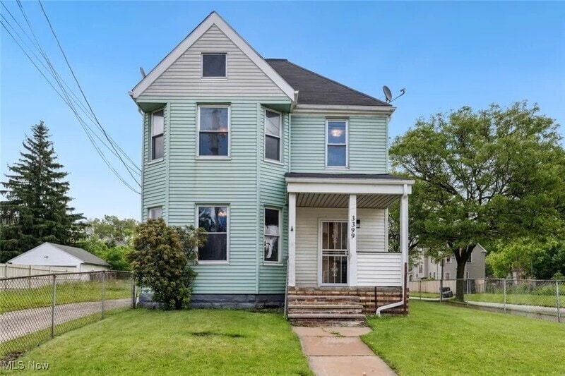 Photo - 3399 E 65th St