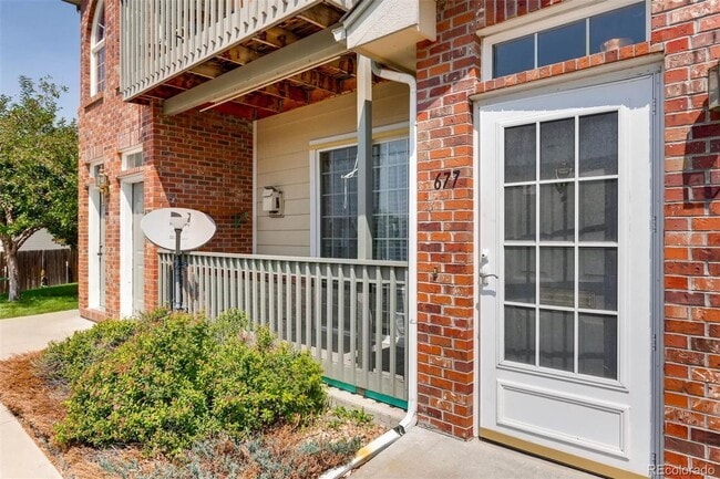 Photo - Charming 2 bedroom/ 2-bathroom unit in Castleview Condominium complex- Great location - 1 car gar...