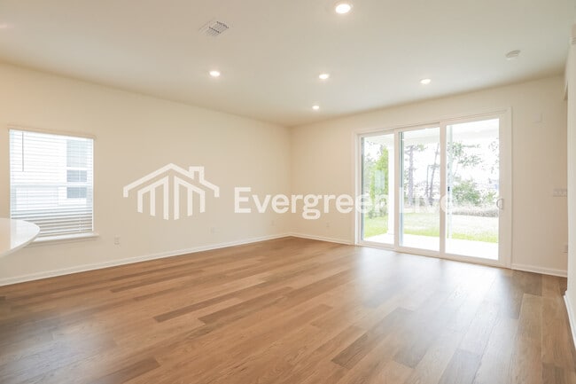 Photo - 3440 Americana Dr