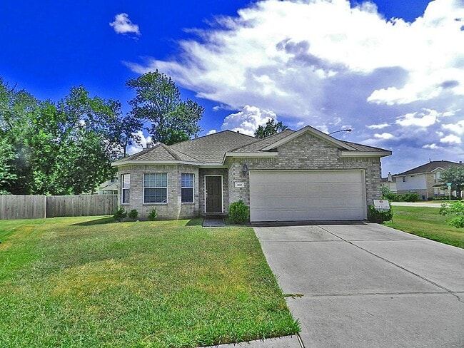 Building Photo - 802 Marksey Ct
