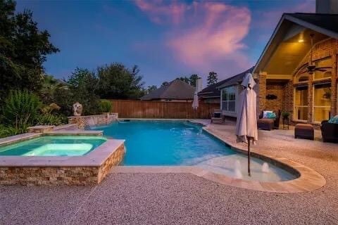 Photo - 138 S Vershire Cir