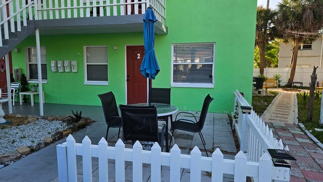 Patio - 309 Avanda Ct Unidad 2