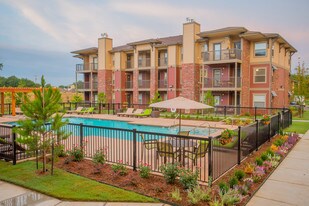 Baylor University Off Campus Housing Apartments Waco Tx Icon At Hewitt