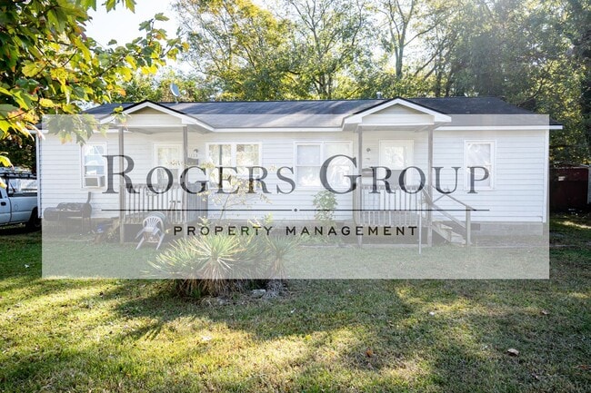 Building Photo - 322 N Clark St