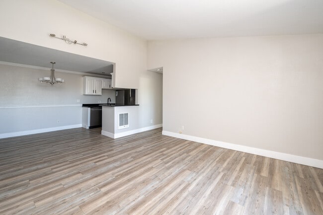 Photo - 851 Woodside Way Condo Unit #223
