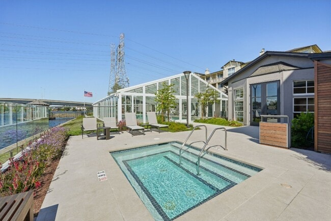 Marlin Cove Apartments